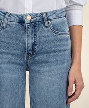 Load image into Gallery viewer, Meg Forward Jeans
